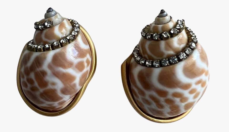 Valentino Couture Vintage Babylon Shell Spotted Seashell Clip-On Earrings, 1990s-