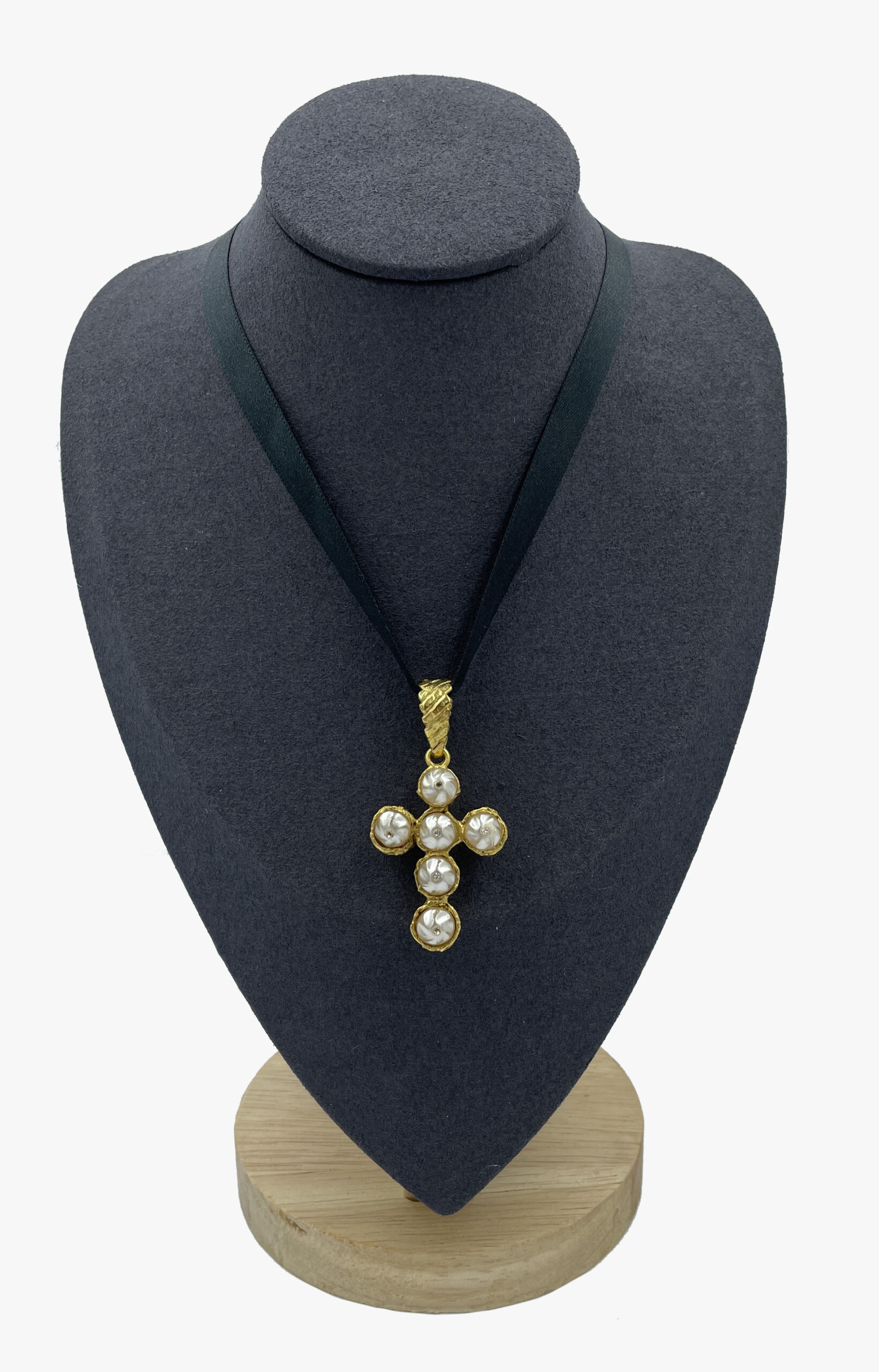 Christian Lacroix vintage pearl cross pendant-1