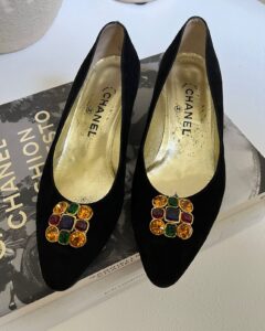 Vintage Chanel Kitten heels with Gripoix buckles,1989