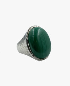 Silver ring with malachite