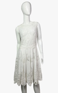 Vintage dress with Richelieu embroidery