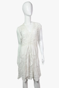 Vintage dress with Richelieu embroidery