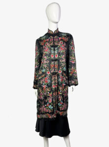 Vintage chinese embroidered robe