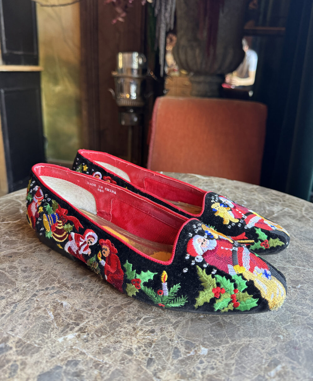 Ballet flats with Christmas embroidery