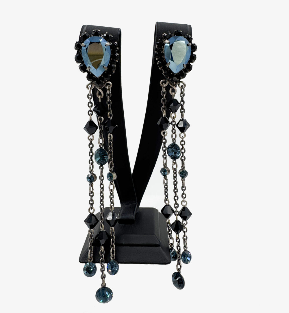 Konplott dangling clip-on earrings