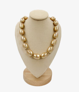 Carolee vintage necklace
