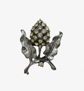 Vintage flower brooch